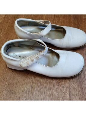 Girls White Dress Shoes Size 12 Xhilaration